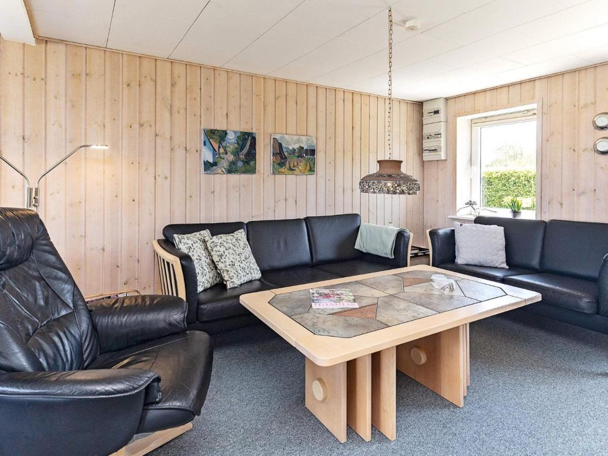10 Person Holiday Home In Vinderup Екстер'єр фото