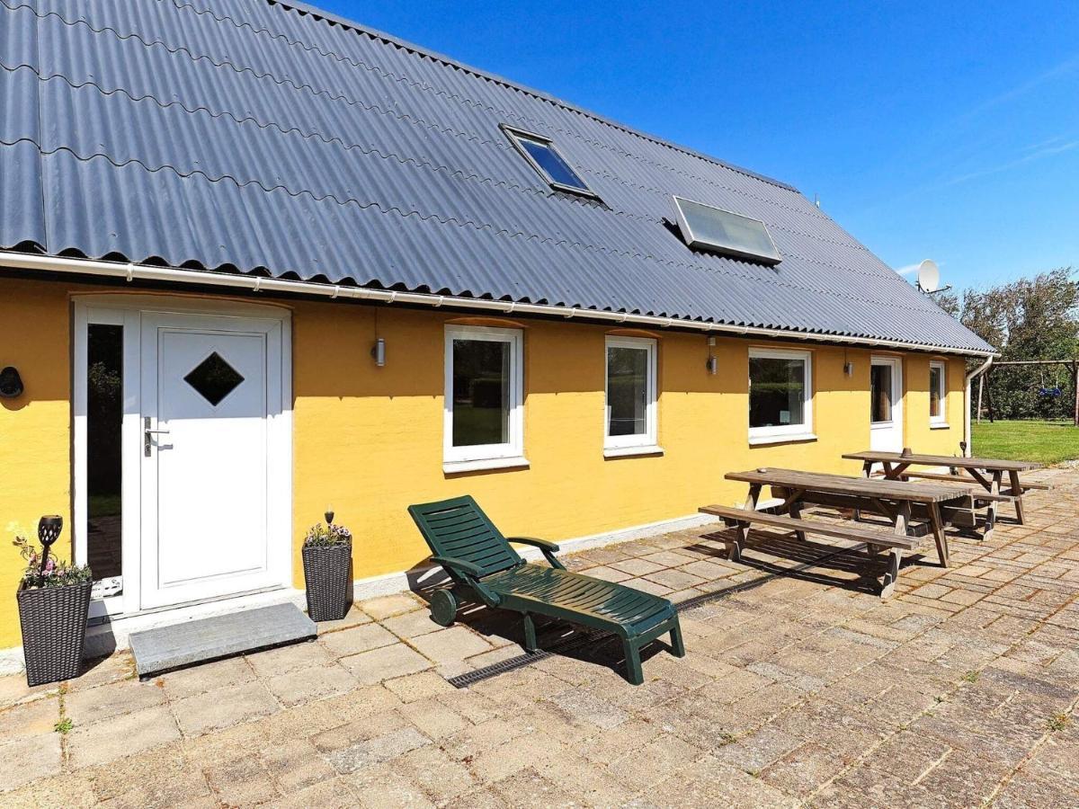 10 Person Holiday Home In Vinderup Екстер'єр фото